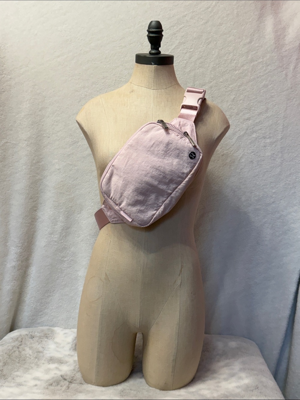 Everywhere Belt Bag Large with long strap